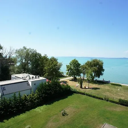 Panorama Beach Апартаменты *