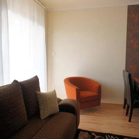 Panorama Beach Apartment *