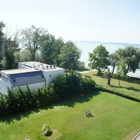 Panorama Beach Апартаменты Шиофок